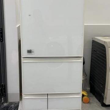 Tủ lạnh Toshiba Inverter Vegeta mặt gương 426l Pico Ion GR-435GXVS mới 95%