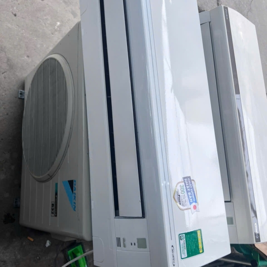 Máy lạnh Đaikin FTKB35xvmv 1,5 hp Inveter 